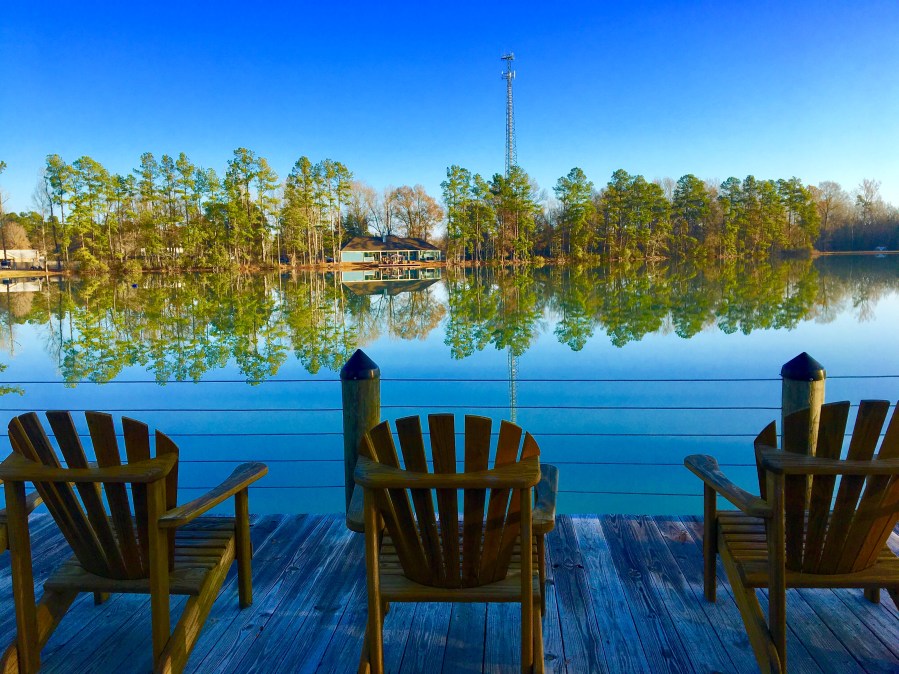 We pulled the trigger!!! Buying our rig, overcoming initial hiccups and our first RV trip to Louisiana…